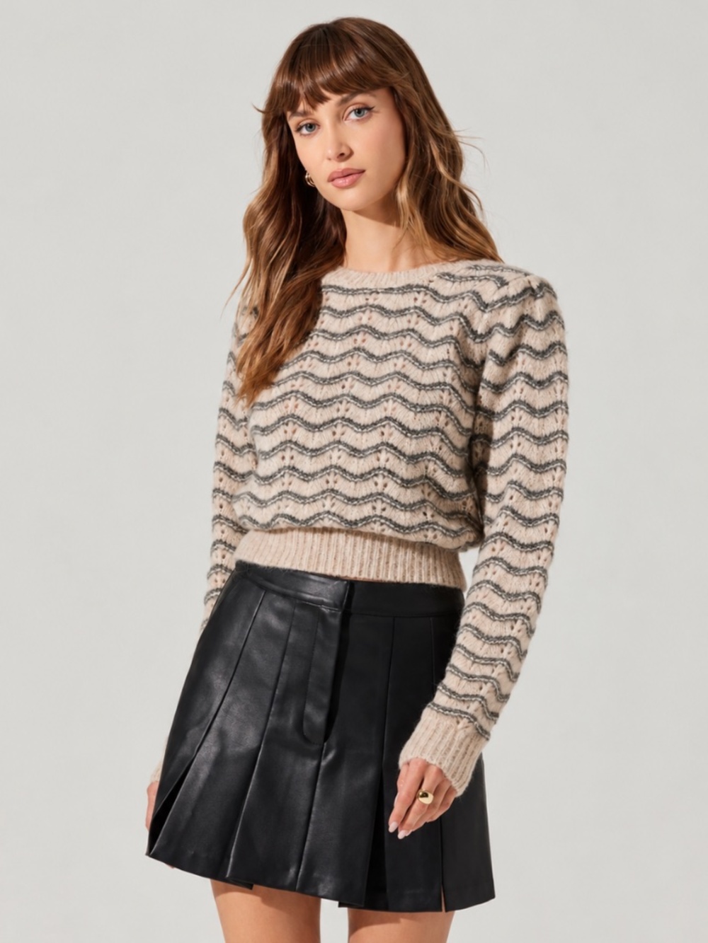 NWT ASTR The Label Jaylani Wavy Pointelle Knit Sweater Grey Taupe Medium